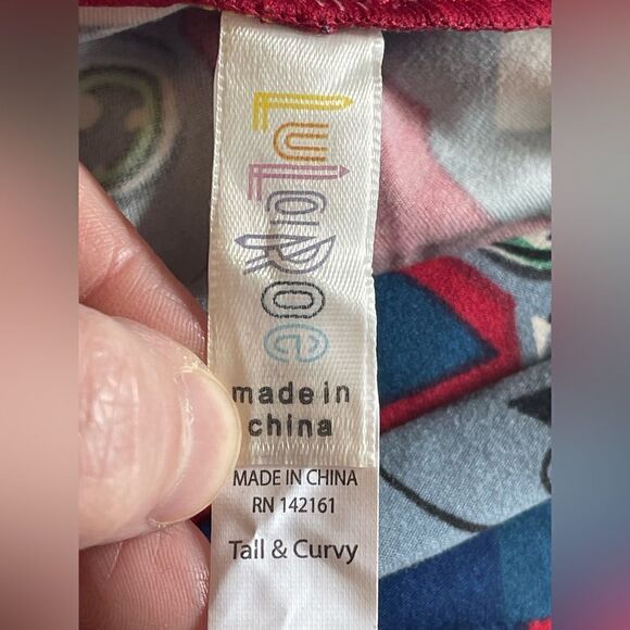 LuLaRoe TC Leggings • Squirrels • Unicorn Collection • Adult Size 12-16+ • NWOT - Picture 12 of 15